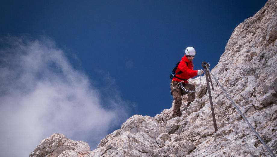 Hiking (Oleg Brovko CC by 2.0 https://www.flickr.com/photos/belboo/36173126031 )