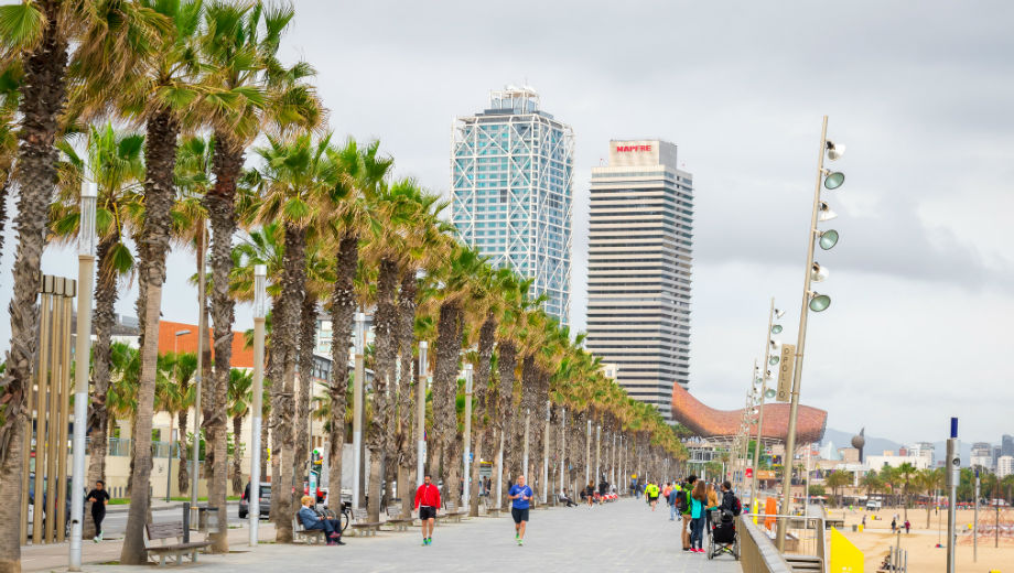 Barcelona (CC BY 2.0 by José Manuel Romero/https://www.flickr.com/photos/fotografiandomundo/26780660800)