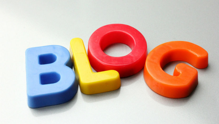 Blog (Image CC BY 2.0 Christian Schnettelker /https://www.flickr.com/photos/manoftaste-de/14045819341)