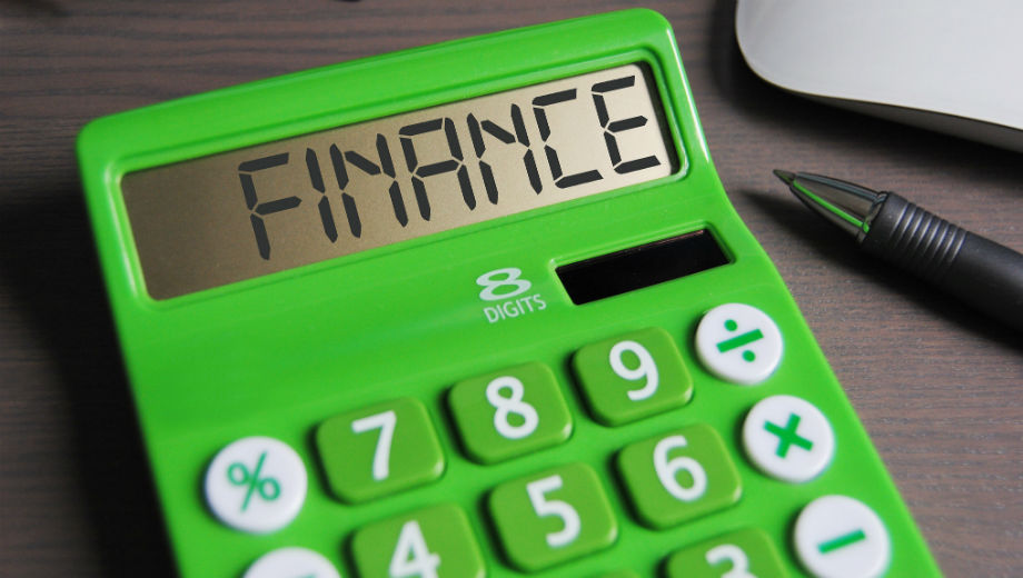 Finance (CC BY 2.0 by GotCredit/https://www.flickr.com/photos/gotcredit/33583627230)