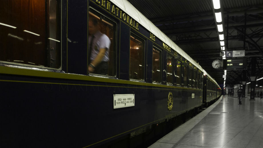 Orient Express (CC BY-SA 2.0 by Mzximvs VdB/https://www.flickr.com/photos/magnusmaximus/14912962923)