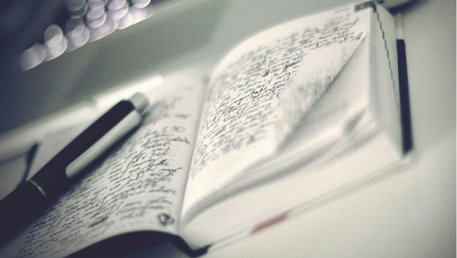 Tagebuch (CC BY 2.0 by Andreas Wieser/https://www.flickr.com/photos/andilicious/4281367215)