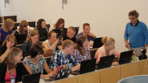 Dutch students writing there reports (Image Harrie Poulssen)